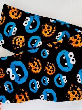 NEW!! Women’s Halloween Cookie Monster and Pumpkin Pajama Soft Pants Size M